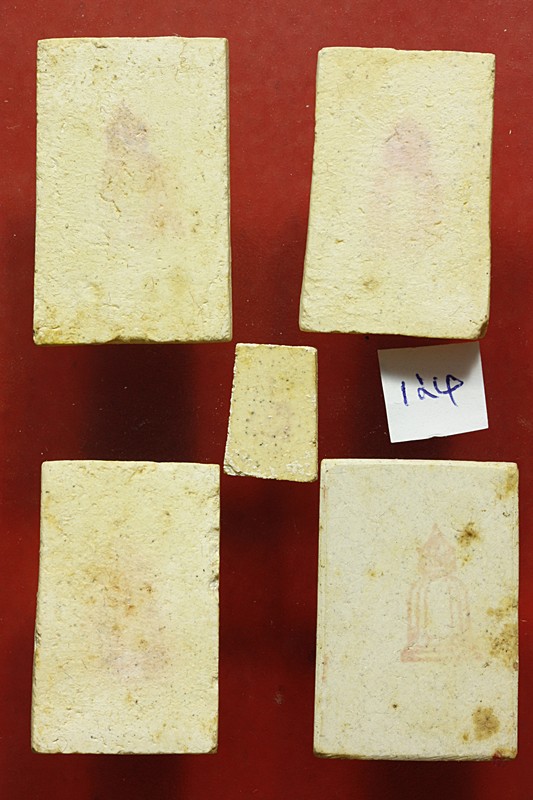 พระสมเด็จ 118 ปี วัดระฆัง ครบชุด 5 องค์ ตรายางชัด คัดสวย พร้อมกล่องเดิมและกล่องกระดาษ ชุด 124