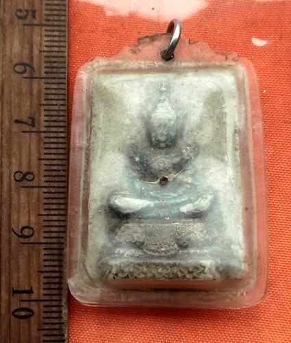 เริ่ม 10 บาท กับ พระเนื้อผงพิมพ์พระแก้ว วัดแจ้งลำหิน จ.ปทุมธานี  ...T269