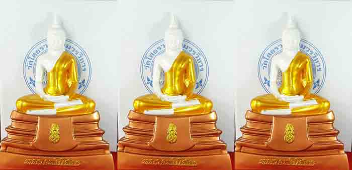 ***ยกชุด 3 องค์***พระบูชา พระพุทธโสธร เนื้อสามกษัตริย์ ใต้ฐานปั๊มยันต์พร้อมกล่องตราวัดบรรจุเดิมๆครับ