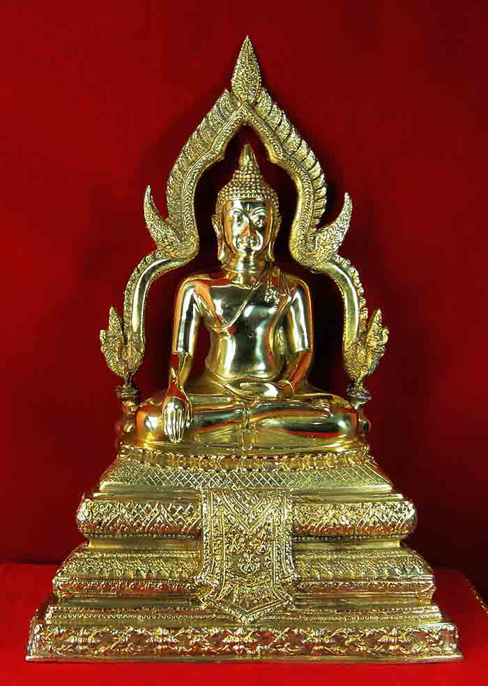 พระบูชาหลวงพ่อเพชร อ.เมือง จ. พิจิตร