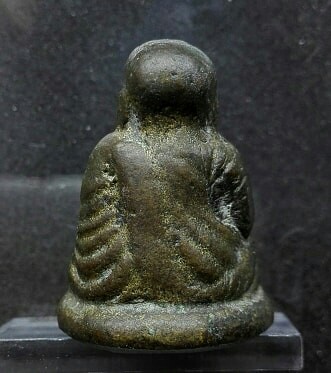 รูปหล่อ หลวงพ่อเงิน รุ่นปืนแตก ปี 2528 ผิวโลหะเก่าธรรมชาติเดิมๆ