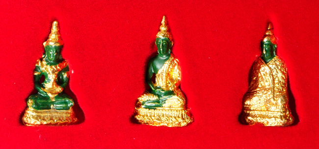 20บาท...พระแก้วมรกต 3ฤดู ///777