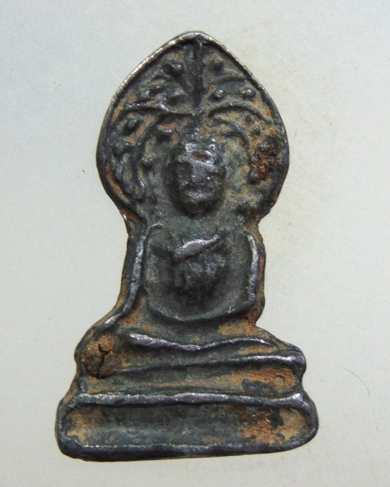 ๒๐ พระปรกโพธิ์เล็กเนื้อชินตะกั่ว