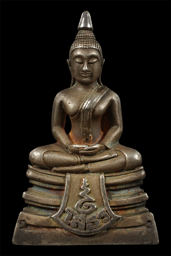 พระพุทธโสธร กรมตำรวจ 80 ปี พิมพ์หน้าใหญ่ นิ้วทะลุ เนื้อเงินขัดเงา พร้อมกล่องเดิม