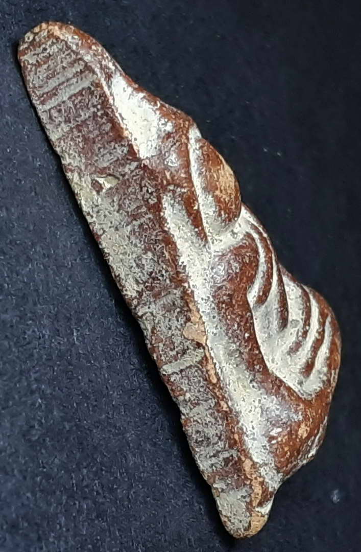 20 บาท พระเนื้อดินพิมพ์นางพยา ไม่ทราบที่ BOX2