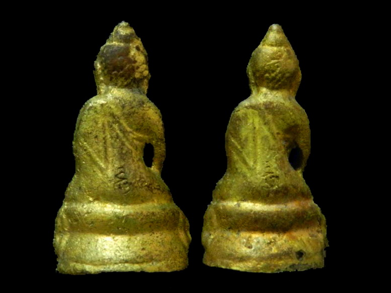 พระกริ่ง 9 ยอด ยอดที่ 7 (2 องค์) พระกริ่งวันรัต ปี 38 เนื้อทองเหลือง ออกวัดสุทัศน์ ฯ กล่องเดิม