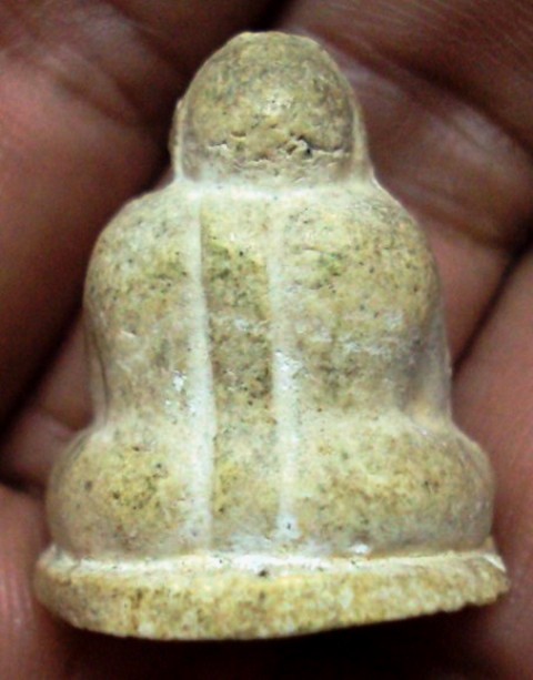 พระปิดตาหลวงปู่โต๊ะวัดหัวกระบือครับ