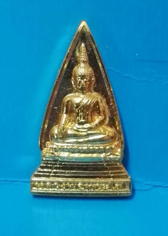 หลวงพ่อพระใส วัดโพธิ์ชัย รุ่นสไบทิพย์ ปี2549 กะไหล่ทองสวย กล่องวัดเดิมๆครับ