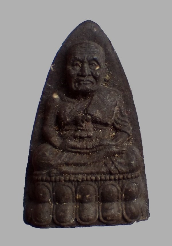 #ประสบการณ์ ...พระเนื้อว่าน หลัง พร. "หลวงปู่ทวด" ปี ๒๕๓๗ **รุ่น พร.** พิมพ์ใหญ่... สวย √ แท้