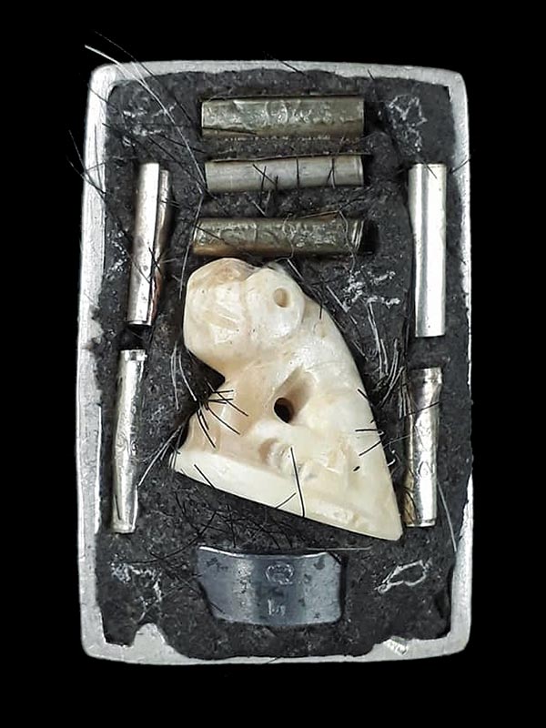 พระสมเด็จหล่อใบมะนาว รุ่นแรก พระอธิการใจ วัดพระยาญาติ จ.สมุทรสงคราม ปี2556