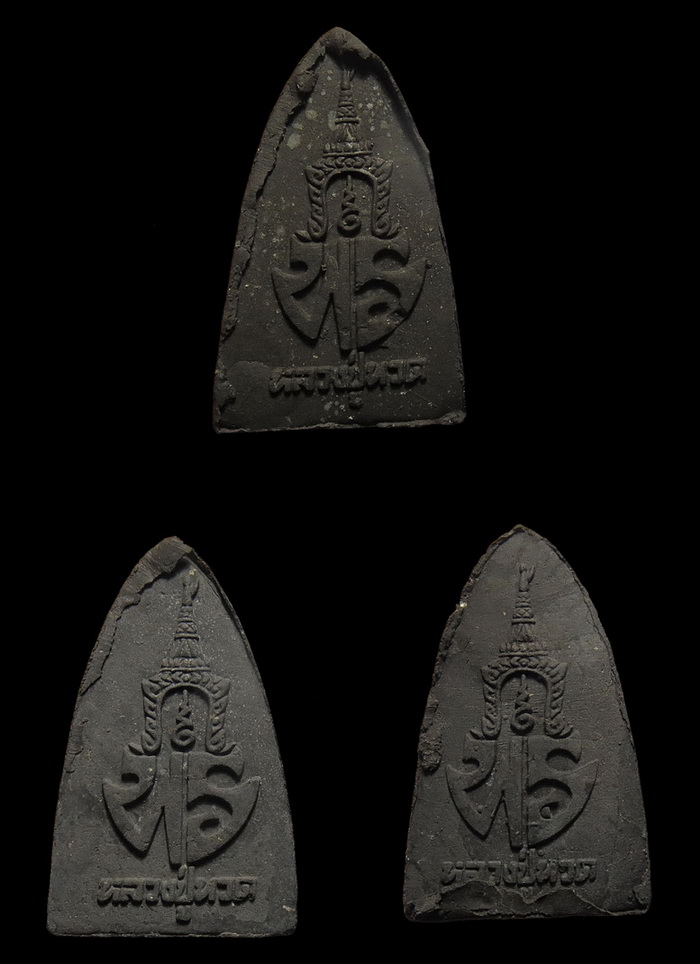 หลวงปู่ทวด เนื้อผง หลัง พร.อาจารย์นองปลุกเสกปี 2537 จำนวน 3 องค์