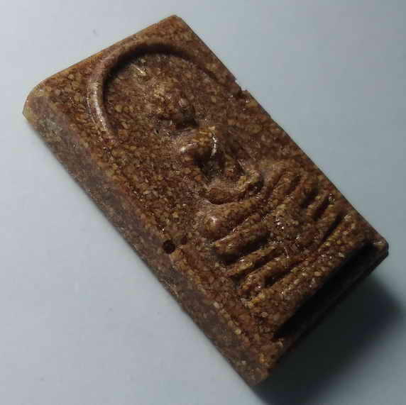 30  บาท หลวงพ่อโสธรเนื้อกระเบื้องหลังคาโบสถ์ วัดโสธรวรารามวรวิหาร จังหวัดฉะเชิงเทรา BOXP 9