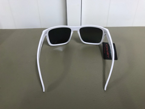 แว่นกันแดด OAKLEY ของแท้ เคาะเดียวคับ