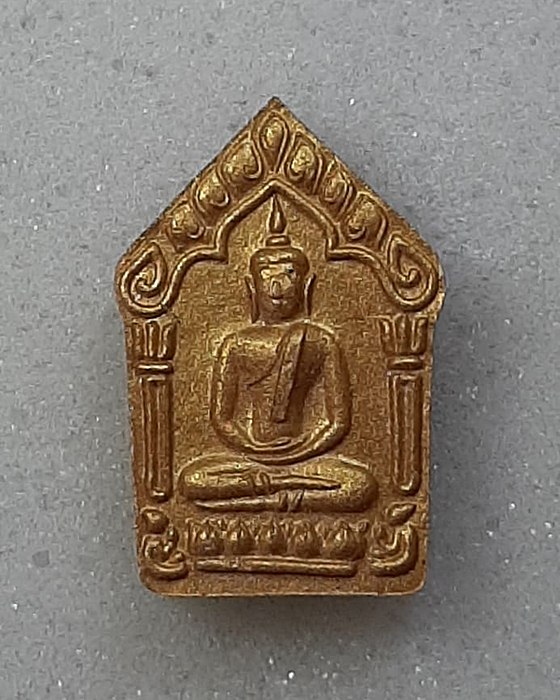 ขุนแผนผงพลายกุมารรุ่นแรก ตะกรุดเงิน หลวงปู่ฮก วัดราษฎร์เรืองสุข ชลบุรี พร้อมกล่องเดิมๆ