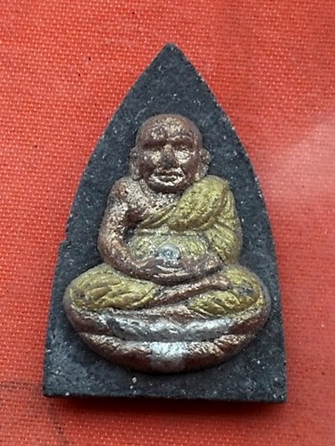 เริ่ม 10 บาท กับ พระผงหลวงปู่ทวด   ..R627