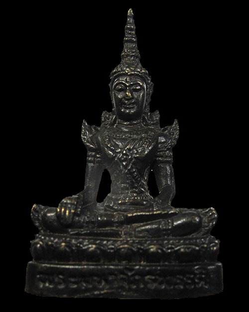 รูปหล่อพระพุทธมหาจักรพรรดิ หลวงปู่บุญ วัดทุ่งเหียง จ.ชลบุรี