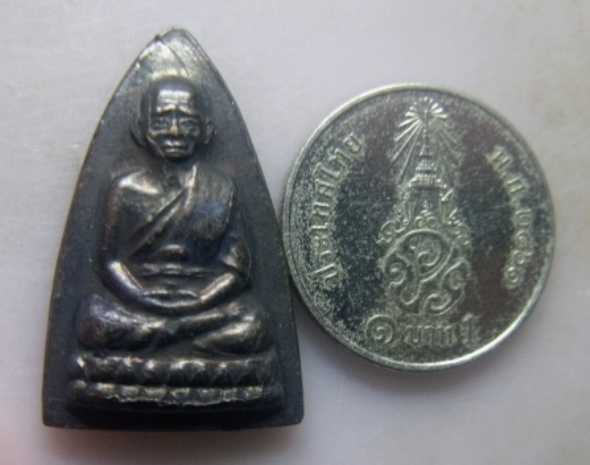 **วัดใจ**หลวงปู่ทวด วัดช้างให้ หลังเตารีดเล็ก รศ.๒๐๐**สวยๆ เชิญชมครับ 