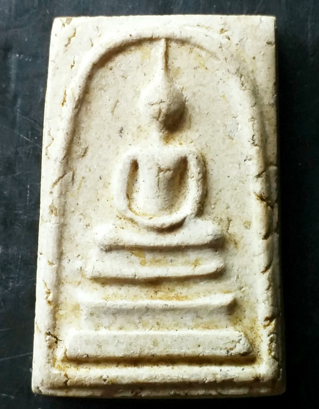 พระสมเด็จวัดระฆัง 100 ปี พิมพ์เส้นด้ายลึก เศียรโต เต็มฟอร์ม