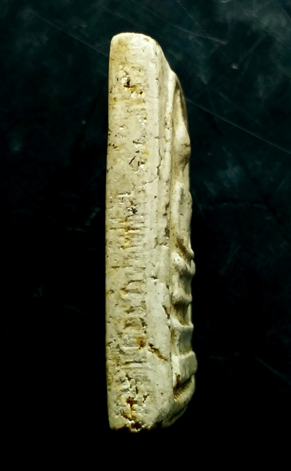 พระสมเด็จวัดระฆัง 100 ปี พิมพ์เส้นด้ายลึก เศียรโต เต็มฟอร์ม