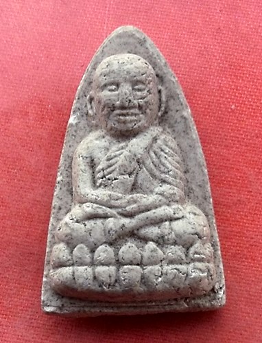 เริ่ม 10 บาท กับ พระผงหลวงปู่ทวด  ....R880