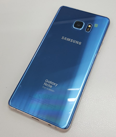 Samsung NOTE FE Fan Edition สีฟ้า สวยๆ เครื่องศูนย์ไทยครับ พร้อมกล่อง และเคส/ เพียง 5,990.- เท่านั้น