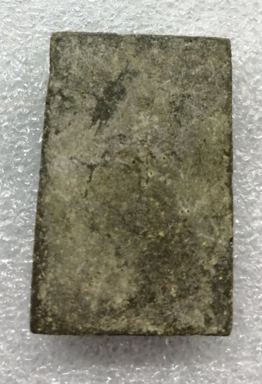 พระสมเด็จพิมพ์เจดีย์มีหูหลวงปู่ลำภู​เนื้อผงใบลานสวยๆครับ