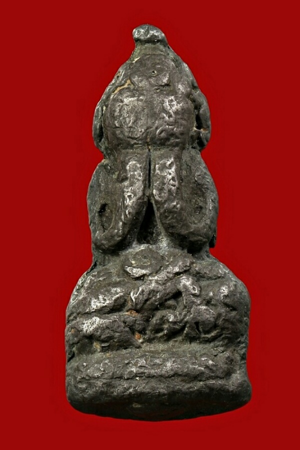 พระปิดตาเนื้อตะกั่ว