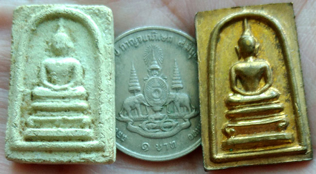 *พระคะแนน หลวงปู่นาค วัดระฆังฯ เนื้อผงและทองระฆัง*