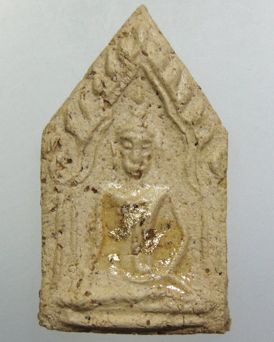 ๒๐ พระขุนแผน เนื้อผง