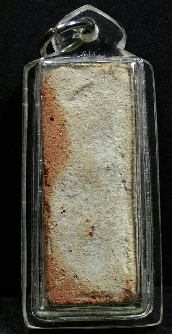 พระกรุนาดูนตัด 6 เลี่ยมพร้อมใช้สภาพสวยเนื้อหินทรายเข้มสวยตามรูปเก่าถึงยุค1300-1800ปีจังหวัดมหาสารคาม