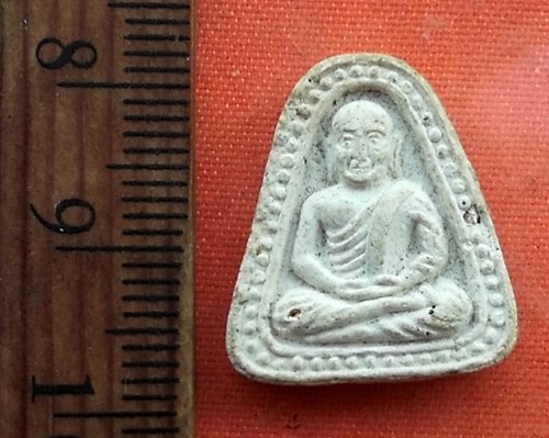 เริ่ม 10 บาท กับ พระผงหลวงพ่อเงิน วัดบางคลาน...R517