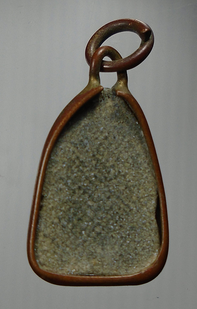 20บาท...นางกวัก เนื้อชิน เลี่ยมเก่า ไม่ทราบที่///E288