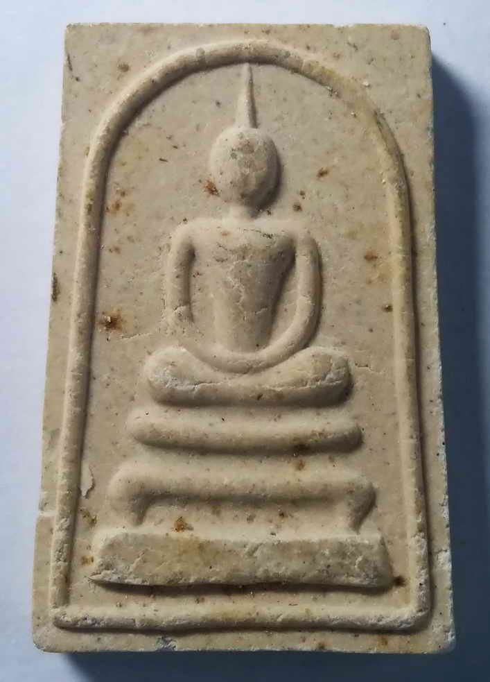 30 บาท พระสมเด็จรูปเหมือนหลวงพ่อบัวเผื่อน BOX RED