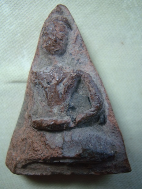 พระกรุวัดกระชาย  พิมพ์สมาธิใหญ่ เนื้อดิน จ.อยุธยา เดิมๆสวยๆครับ