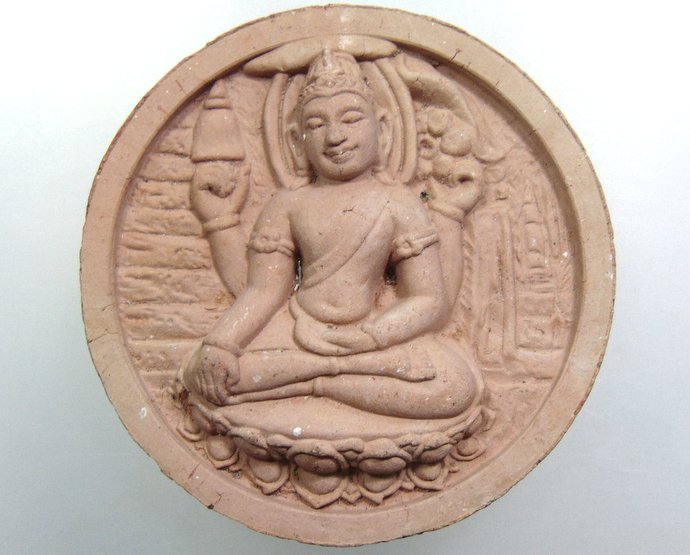 ๒๐ พระโพธิ์สัตว์เนื้อผง