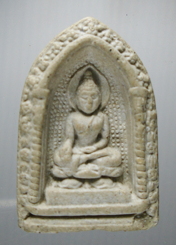 20บาท...พระเนื้อผง พระไพรีพินาศ วัดบวรนิเวศวิหาร ปี ๒๕๔๕///E576