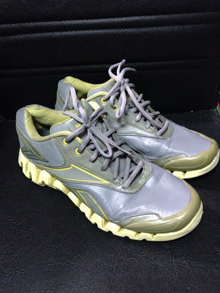 รองเท้า Reebok เบอร์ 42 ยาว 27 cm ราคาพร้อมจัดส่งครับ