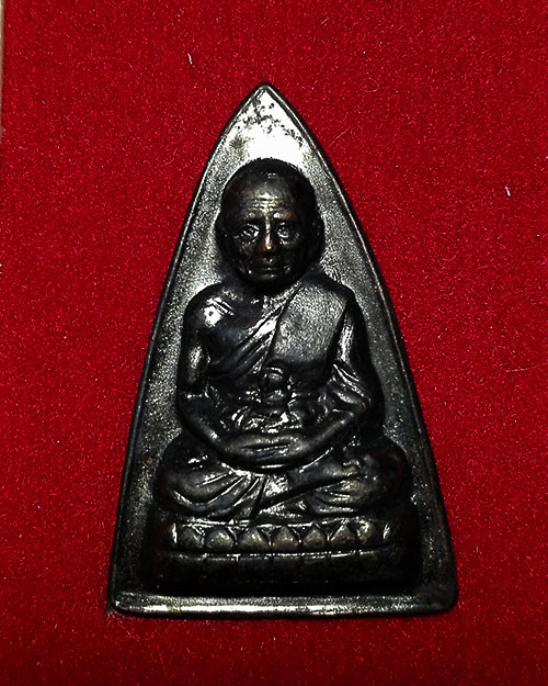 หลวงปู่ทวดพิมพ์กลีบบัวเล็ก พ่อท่านเขียว