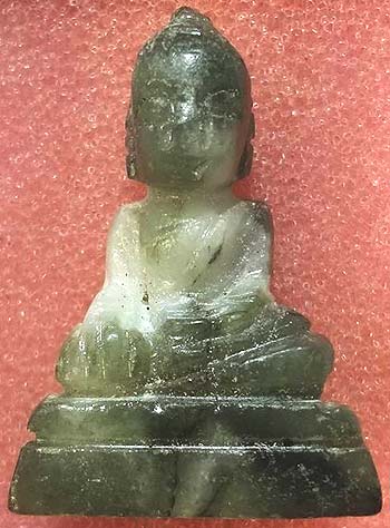 พระหยกเขียว