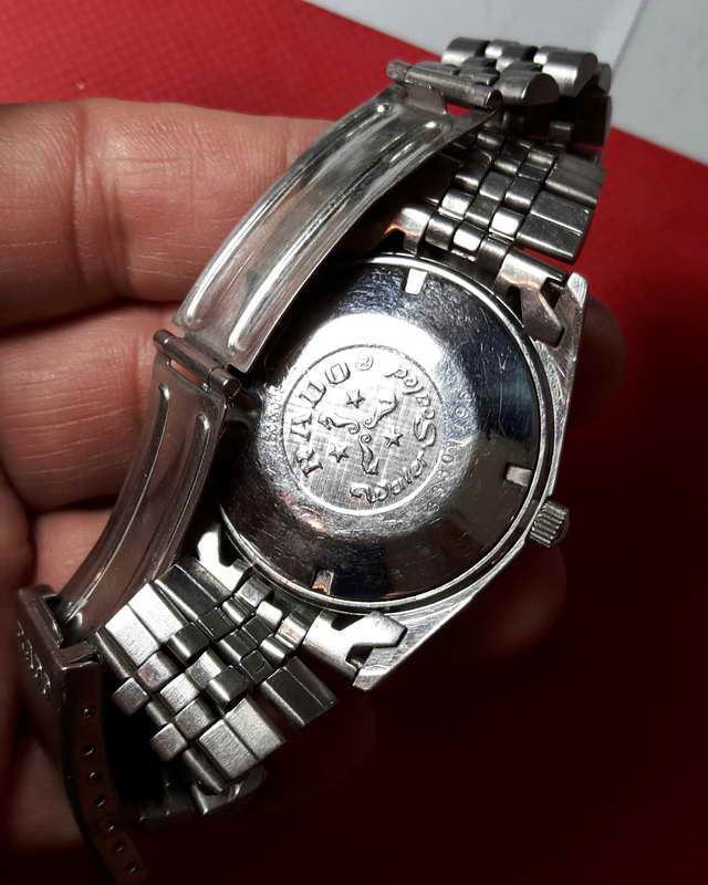 นาฬิกา RADO VOYAGER AUTOMATIC  ขอบหยักของแท้