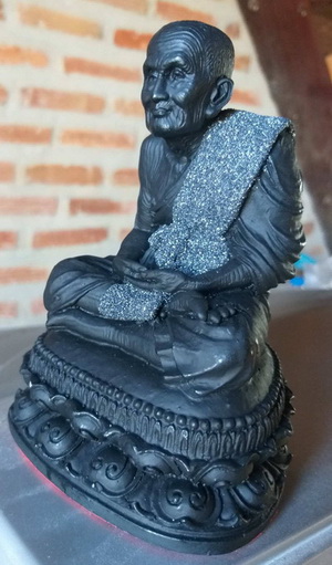 พระนิลหลวงปู่ทวด หน้าตักขนาด 3 นิ้ว ทำจากนิลแท้ๆๆๆๆๆๆๆ