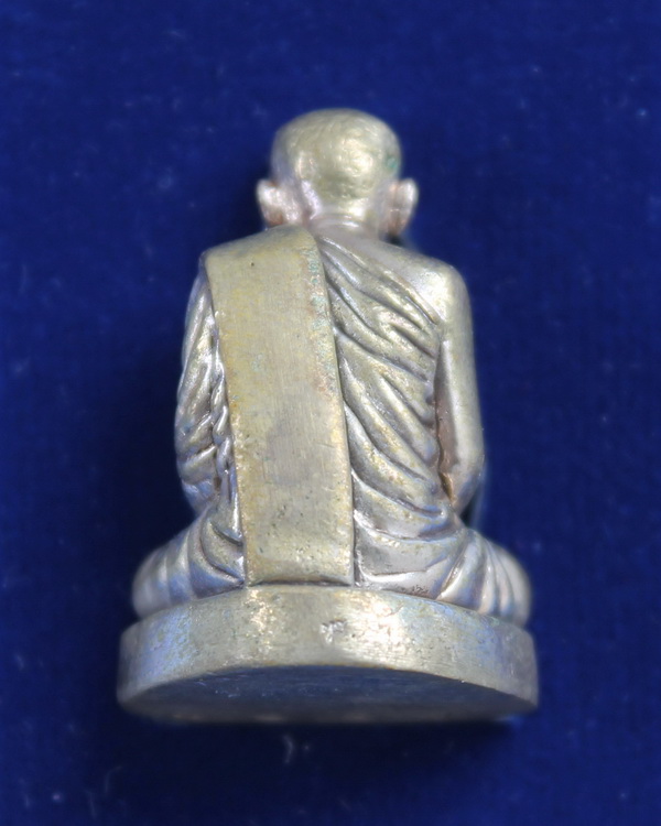 รูปหล่อเนื้ออัลบาก้าสมเด็จพระญาณสังวร 