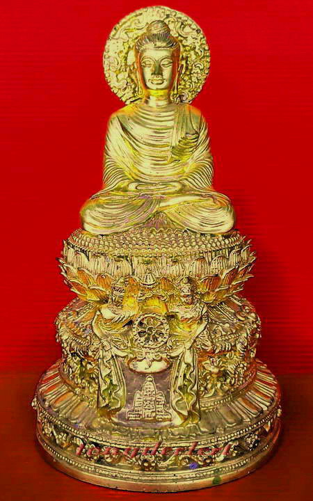 พระบูชาปางขัดสมาธิเพชร ปิดทอง 2 ถอด สวยมากค่ะ