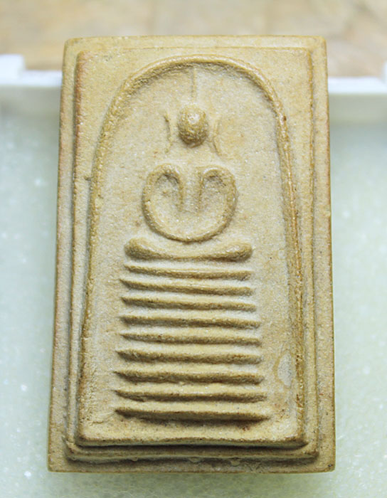 พระสมเด็จ หลวงปู่จันทร์ วัดศรีเทพ พิมพ์ 9 ชั้น  สภาพสวยๆ ปี 2500  ราคาเคาะเดียว