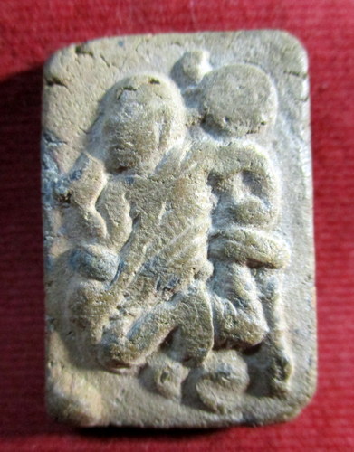 พระเนื้อดิน พิมพ์ฤาษีท่องสวรรค์ หลวงพ่อฤาษีลิงดำ วัดท่าซุง ปี 2531