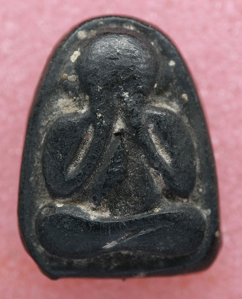 พระปิดตาอุดมทรัพย์ หลวงปู่จักร วัดเขาถ้ำรังไก่ จ.ชัยนาท