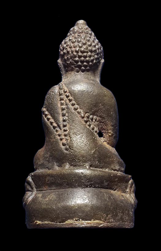 พระกริ่งหลวงปู่พา วัดบัวระรมย์ จ.ศรีสะเกษ รุ่นมหาลาภ รวยทันใจ ปี57 เนื้อเหล็กน้ำพี้ ก้นเหล็กน้ำพี้