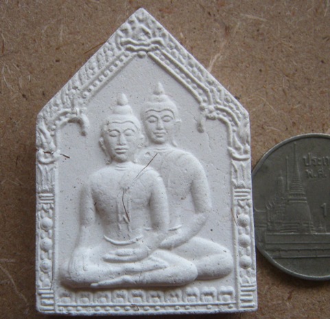 ขุนแผนคู่บารมี หลวงพ่อสาคร วัดหนองกรับ จ ระยอง ปี2547 เนื้อผงพรายกุมาร ไม่ฝังตะกรุด มีเส้นเกศา+กล่อง