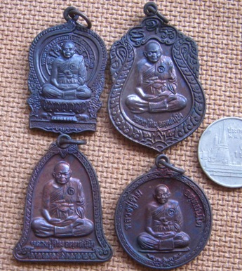 9เหรียญ 9พิมพ์ หลวงปู่ทิม วัดพระขาว จ อยุธยา ปี2540 รุ่นทรัพย์เศรษฐี เนื้อทองแดง พร้อมกล่องเดิม