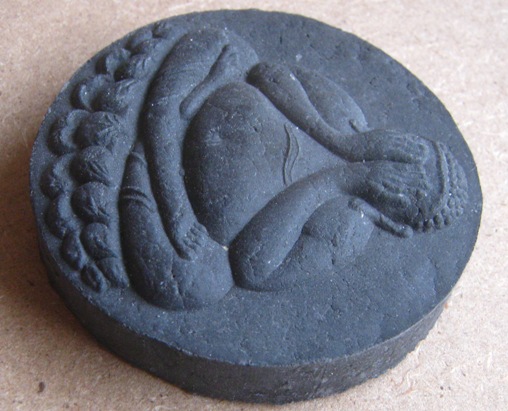 พระปิดตามหาเศรษฐี หลวงพ่อสิน วัดละหารใหญ่ ระยอง ปี2550ด้านหลังฝังตะกรุดเงิน รุ่น รวย ทรัพย์สิน เงิน